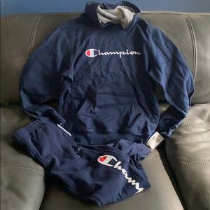 BOYS champion outfit size Large